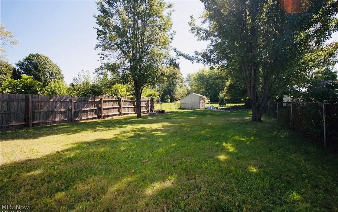 1614 E 49th Street Ashtabula OH 44004