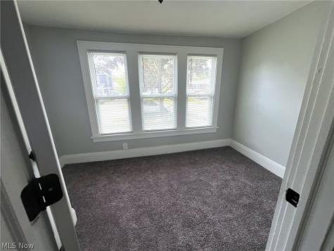 31 E Brookside Avenue Akron OH 44301