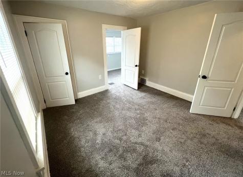 31 E Brookside Avenue Akron OH 44301