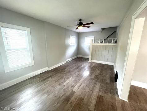 31 E Brookside Avenue Akron OH 44301