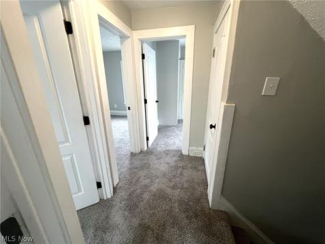 31 E Brookside Avenue Akron OH 44301