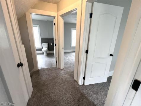 31 E Brookside Avenue Akron OH 44301