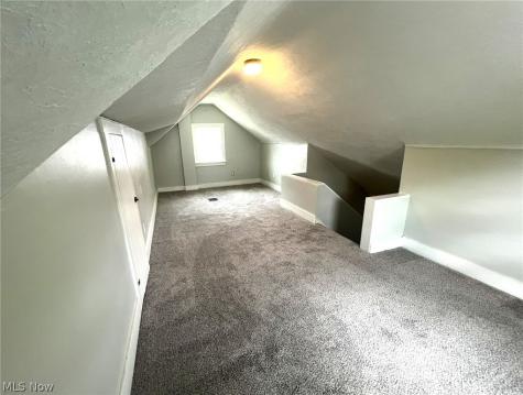 31 E Brookside Avenue Akron OH 44301