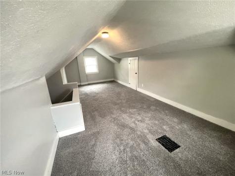 31 E Brookside Avenue Akron OH 44301