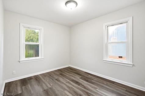 742 Northfield Road Bedford OH 44146