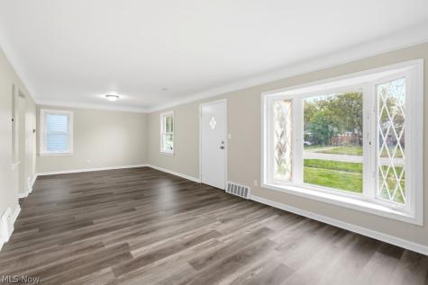 742 Northfield Road Bedford OH 44146