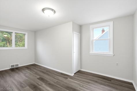 742 Northfield Road Bedford OH 44146