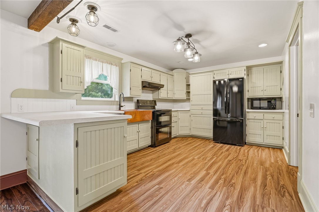 11602 Jennings Road NE Alliance OH 44601
