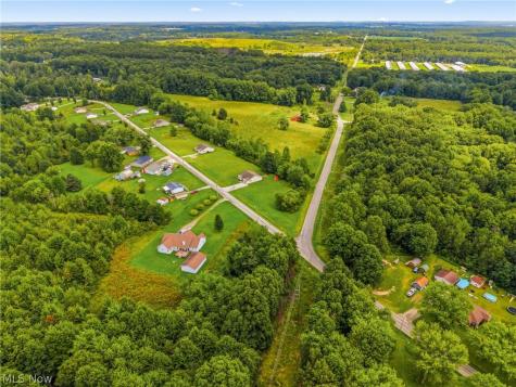 11602 Jennings Road NE Alliance OH 44601