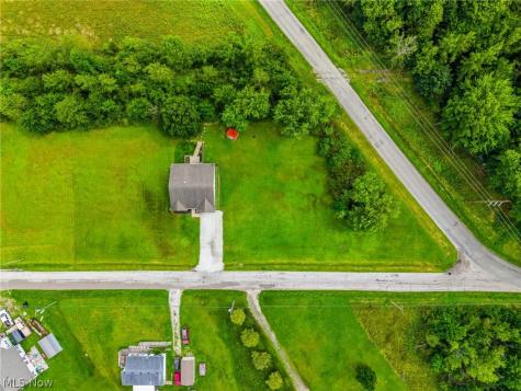 11602 Jennings Road NE Alliance OH 44601