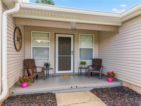 11602 Jennings Road NE Alliance OH 44601