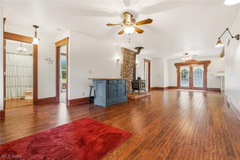 11602 Jennings Road NE Alliance OH 44601