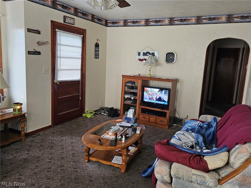 1060 Township Road 262 Bloomingdale OH 43910