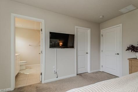 8349 Bedaos Drive Mentor OH 44060