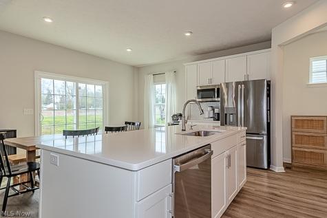 8349 Bedaos Drive Mentor OH 44060