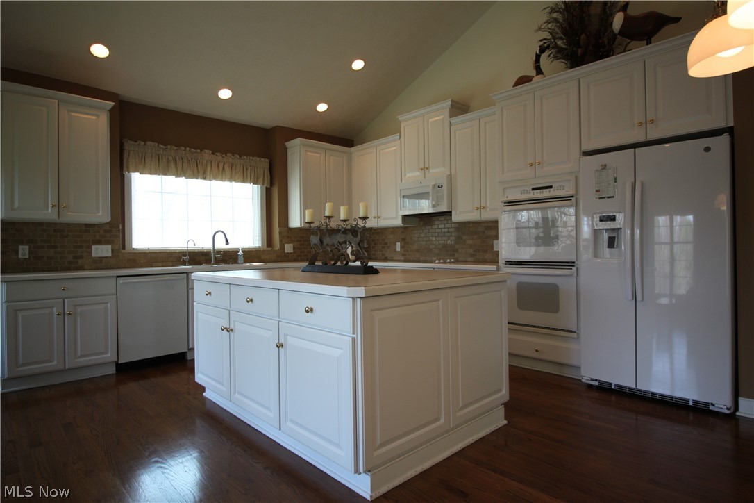 7960 Bainbrook Drive Chagrin Falls OH 44023