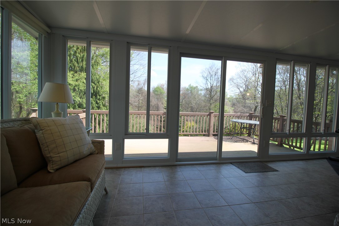 7960 Bainbrook Drive Chagrin Falls OH 44023