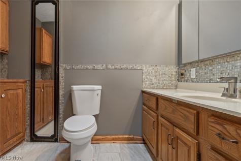 275 N Revere Road Akron OH 44333