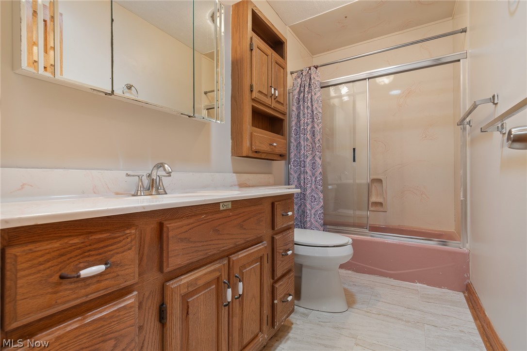275 N Revere Road Akron OH 44333