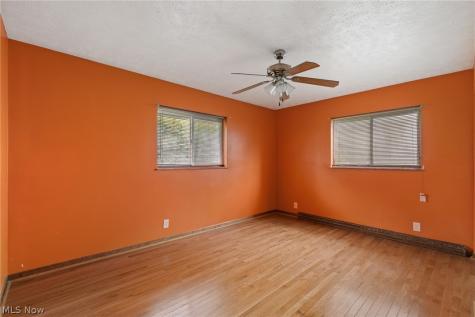 275 N Revere Road Akron OH 44333