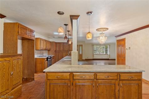 275 N Revere Road Akron OH 44333