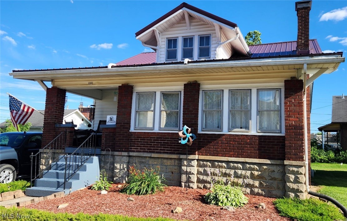 169 Neighbor Street Newcomerstown OH 43832