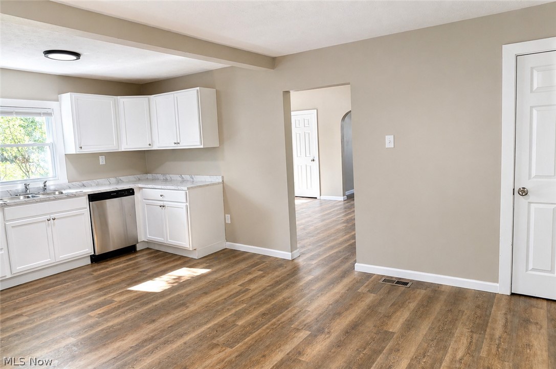 9705 Macon Avenue Cleveland OH 44102