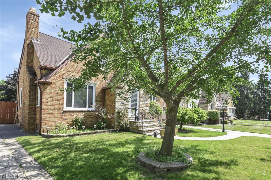 3802 Forestwood Drive Parma OH 44134