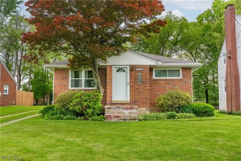 1721 Broad Avenue NW Canton OH 44708