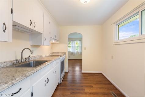 1721 Broad Avenue NW Canton OH 44708