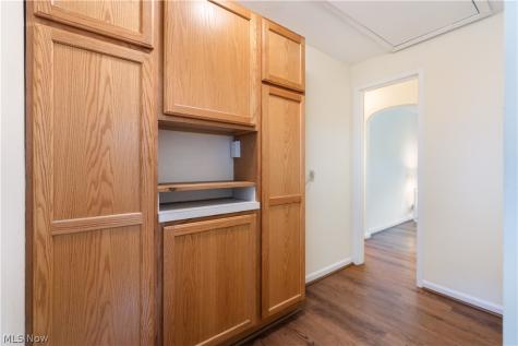 1721 Broad Avenue NW Canton OH 44708