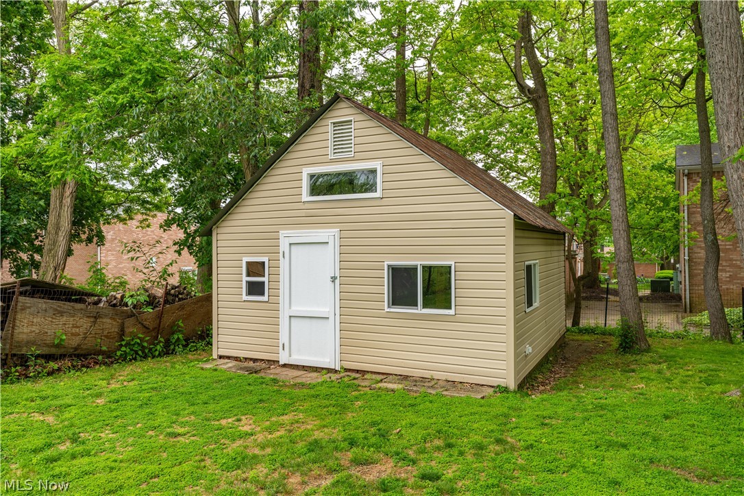 1721 Broad Avenue NW Canton OH 44708