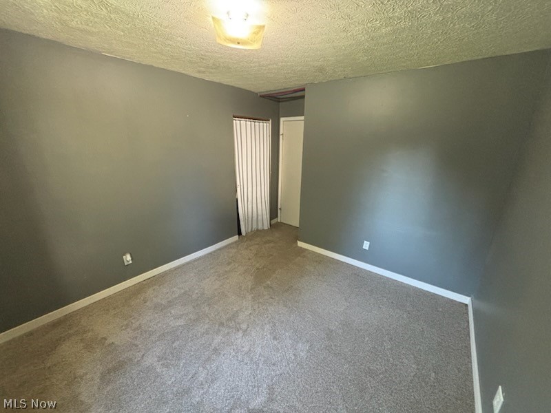 9888 Short Drive Windham OH 44288