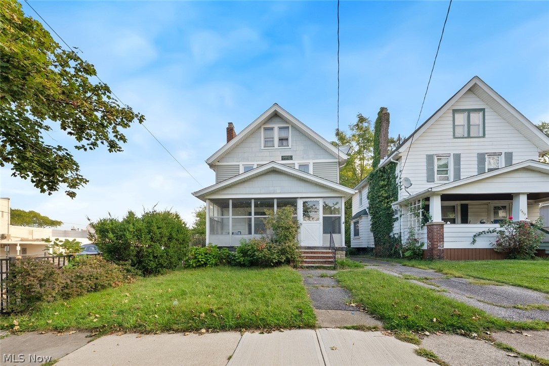 1429 Graber Drive Lakewood OH 44107