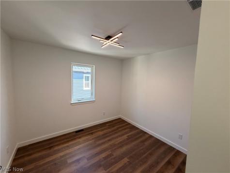 1872 W 57th Street Cleveland OH 44102