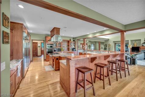 3909 Weymouth Woods Drive Medina OH 44256
