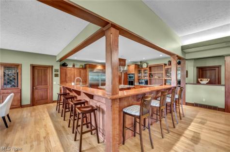 3909 Weymouth Woods Drive Medina OH 44256