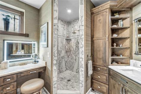 3909 Weymouth Woods Drive Medina OH 44256