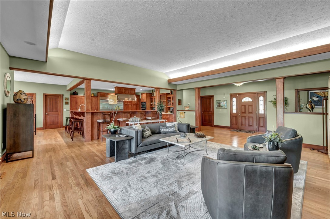 3909 Weymouth Woods Drive Medina OH 44256
