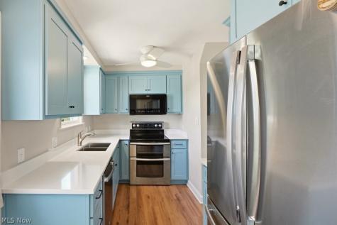 1379 Winston Road South Euclid OH 44121