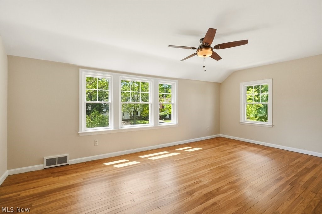 1379 Winston Road South Euclid OH 44121