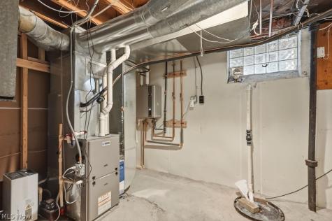 1379 Winston Road South Euclid OH 44121