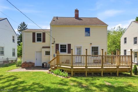 1379 Winston Road South Euclid OH 44121