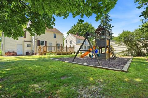 1379 Winston Road South Euclid OH 44121