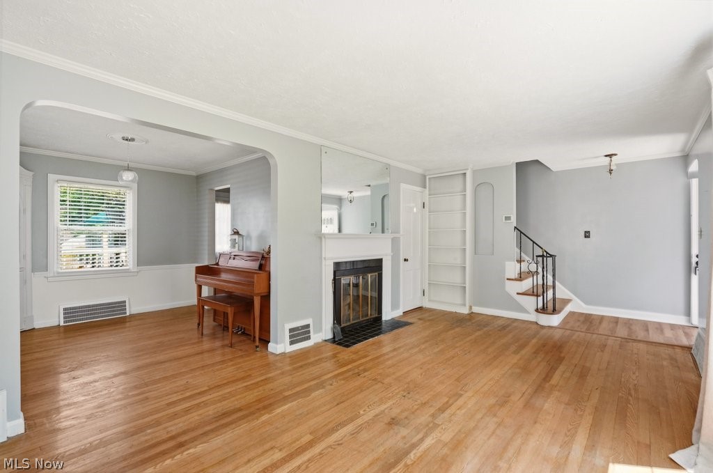 1379 Winston Road South Euclid OH 44121