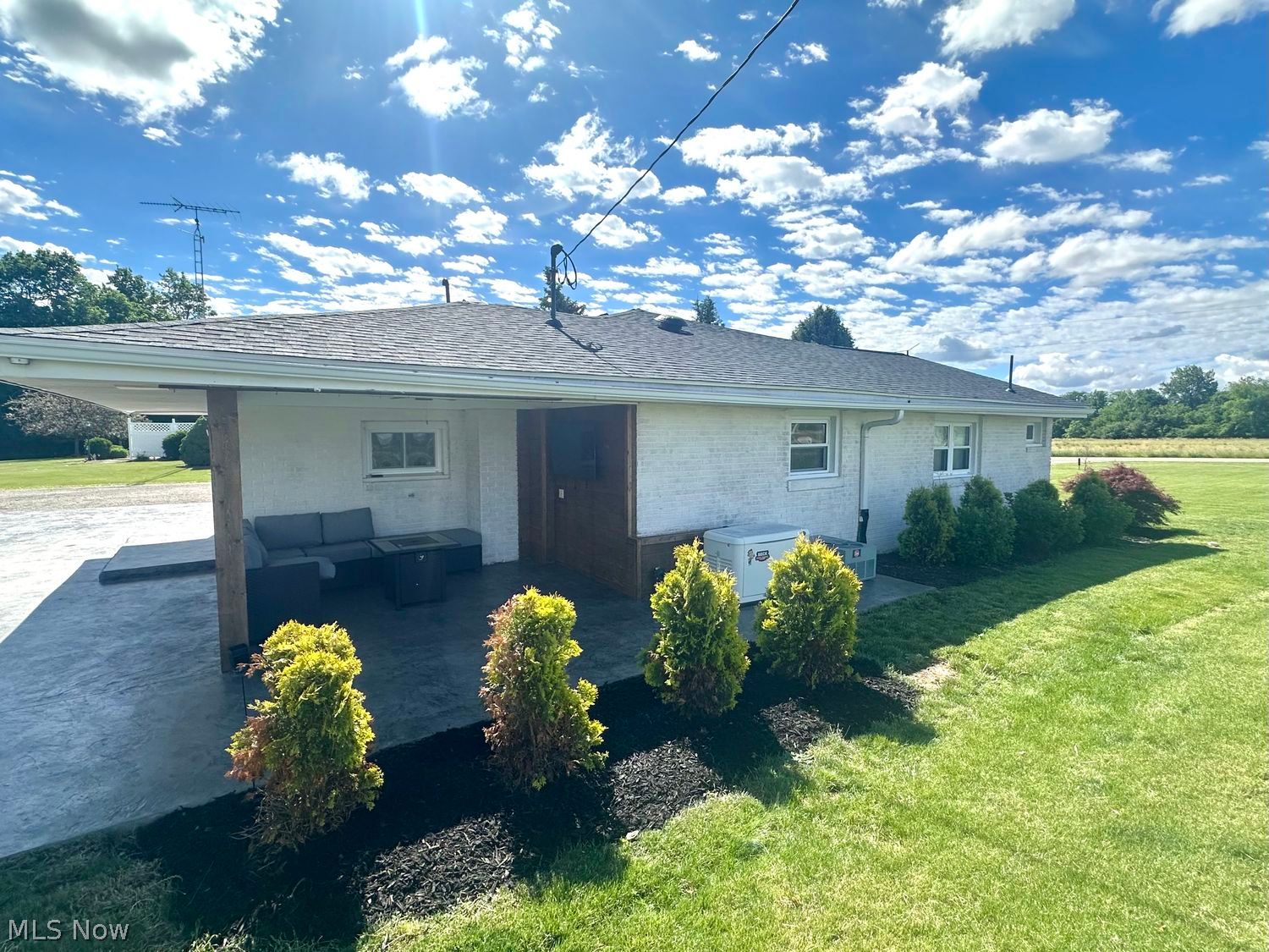 5056 N Greenfield Road Willard OH 44890