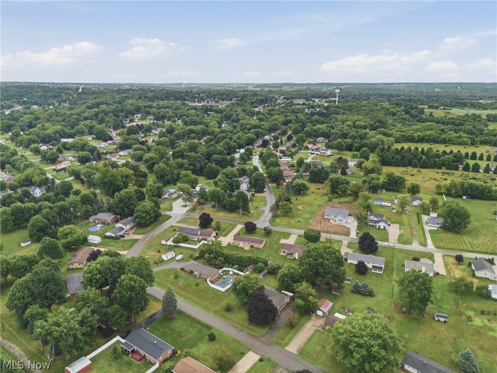 5266 Glenhaven Avenue Louisville OH 44641