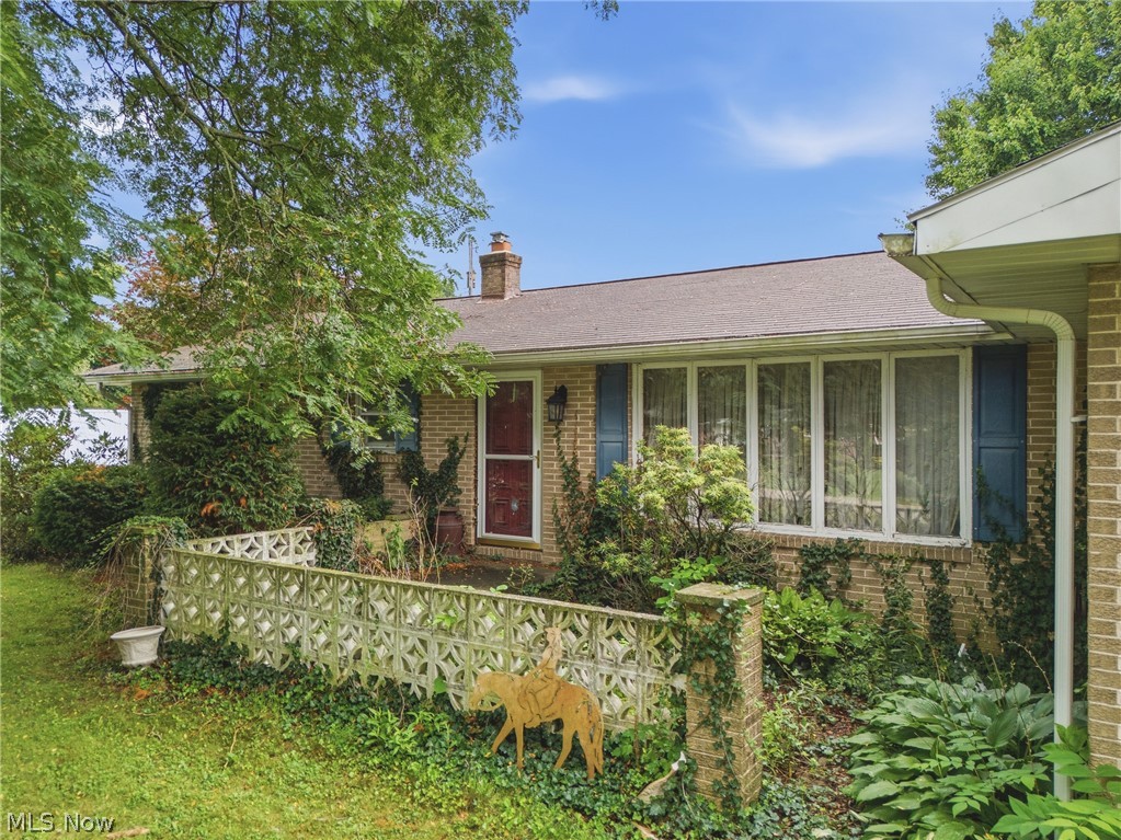 5266 Glenhaven Avenue Louisville OH 44641