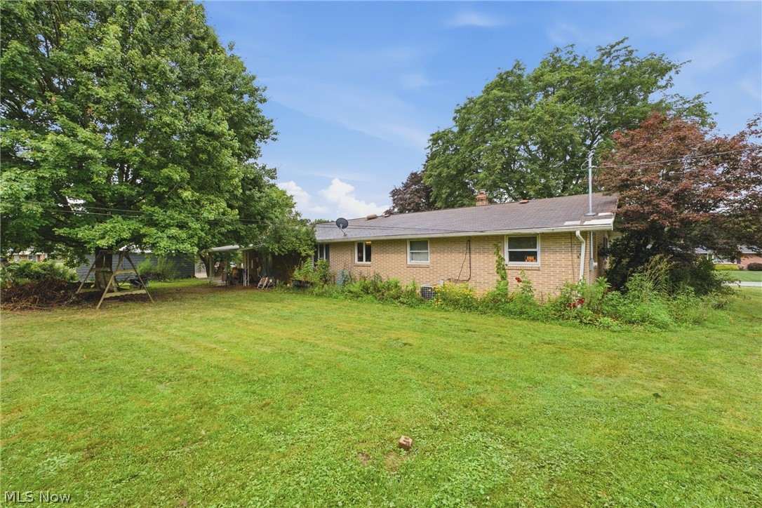 5266 Glenhaven Avenue Louisville OH 44641