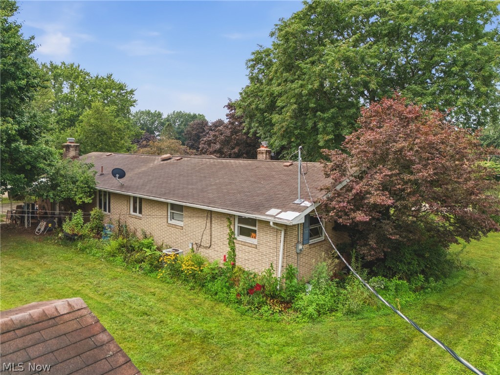 5266 Glenhaven Avenue Louisville OH 44641